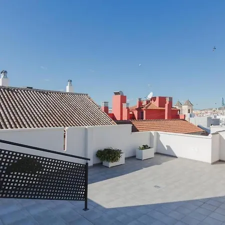 -malagasunapts- Citycentre Rooftop Pool Lejlighed